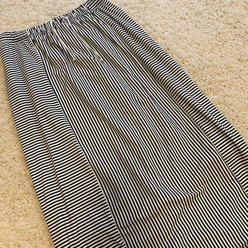SOLD 34 in Athletic skirt